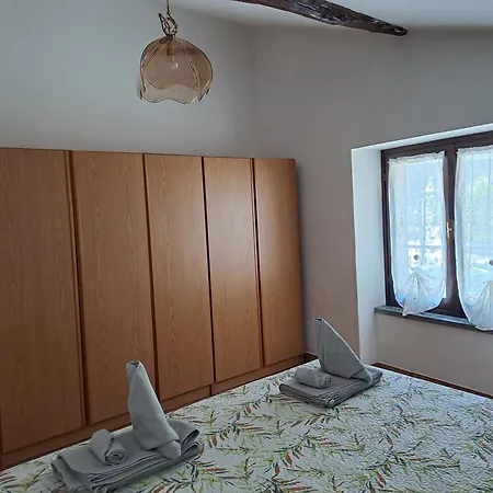 Mansardhouse Zona Bellagio Apartment Magreglio