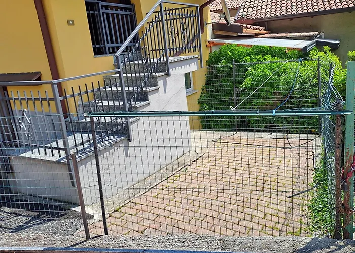Mansardhouse Zona Bellagio Apartman Magreglio